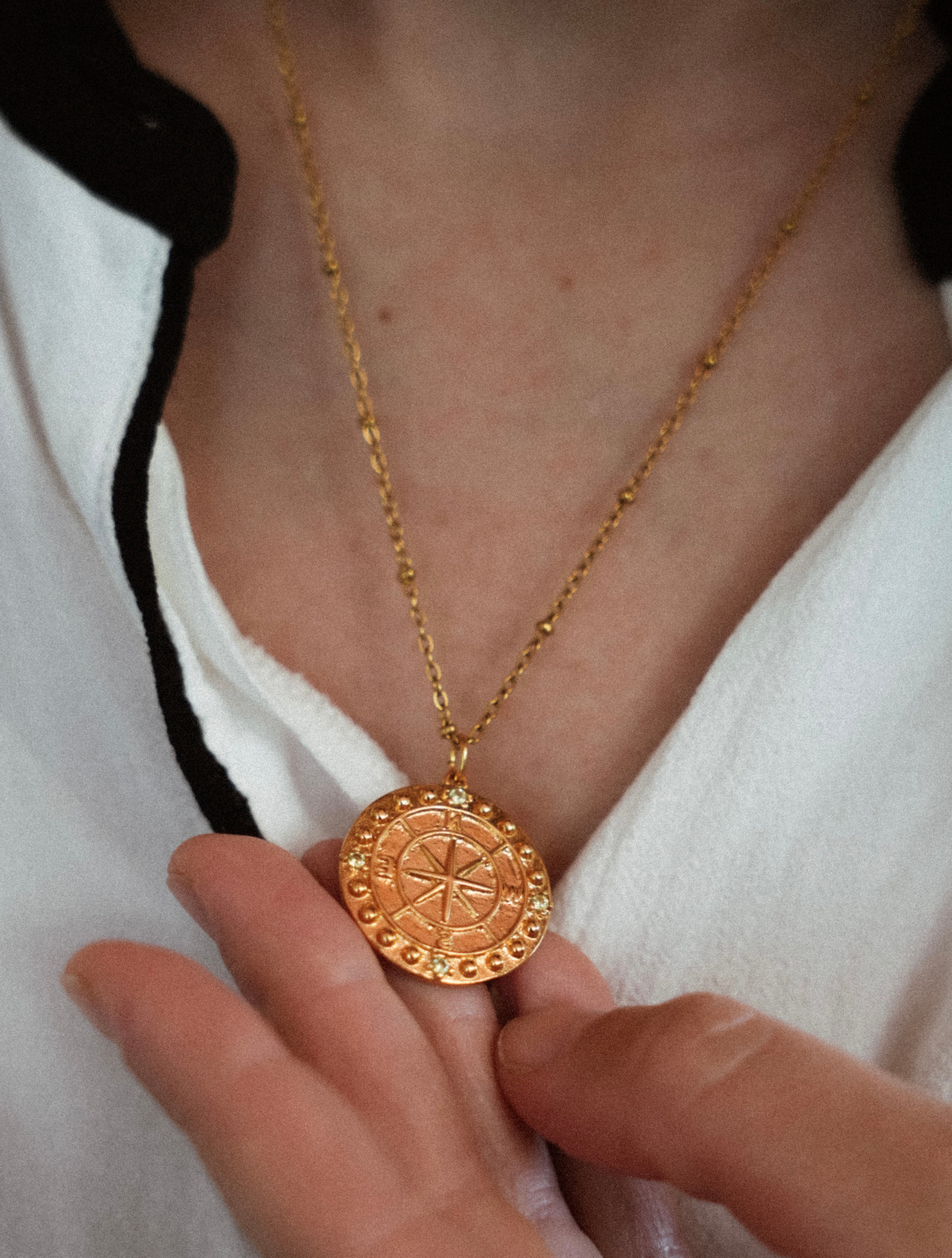Collier boussole