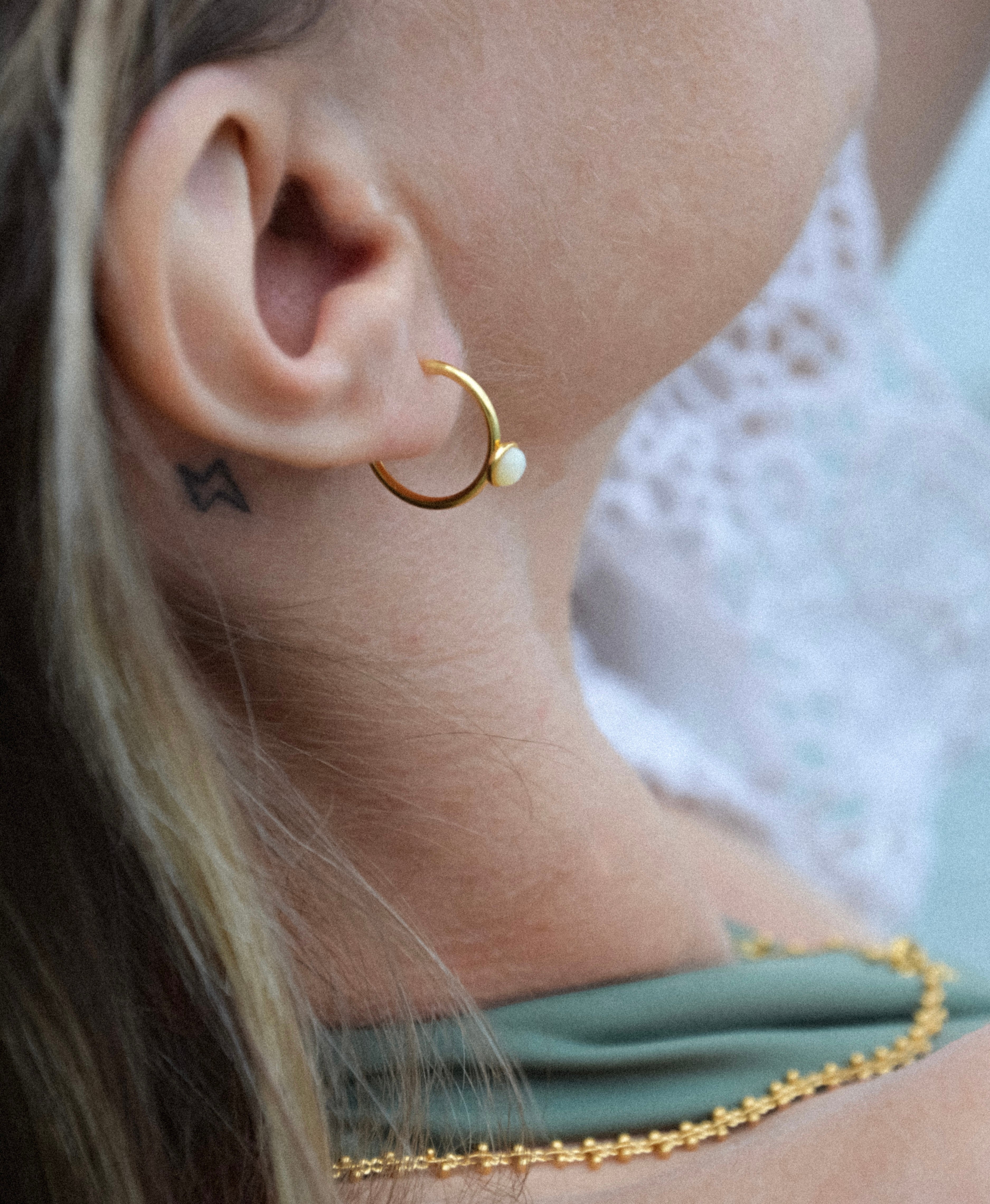Boucles d’oreilles Ludmila nacre